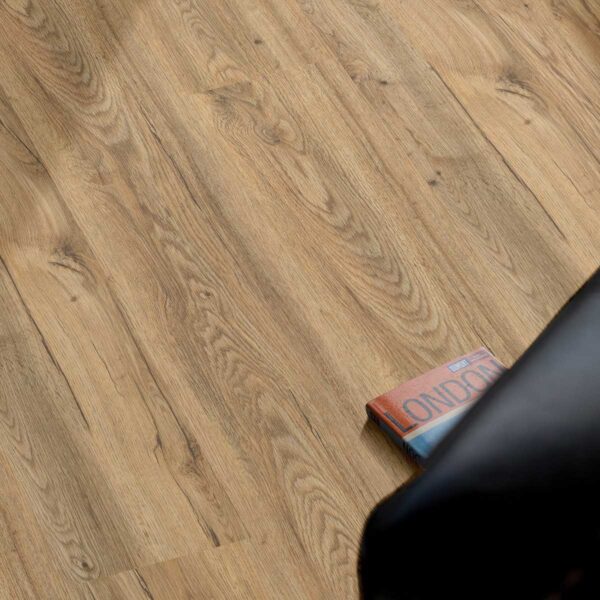 122227-vinfloors-klick-vinylboden-x-core-tec-8-mm-eiche-dachstein-landhausdiele_1920x1920